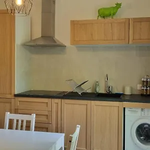 2 Pieces Au Centre D'antibes. Appartement