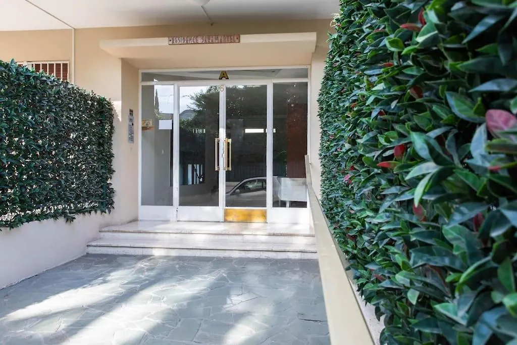 앙티브 A6- 2 Bdr Incredible Sea View - Ac, Garage & Terrace 아파트