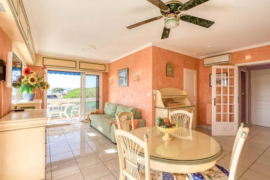 앙티브 A6- 2 Bdr Incredible Sea View - Ac, Garage & Terrace 아파트